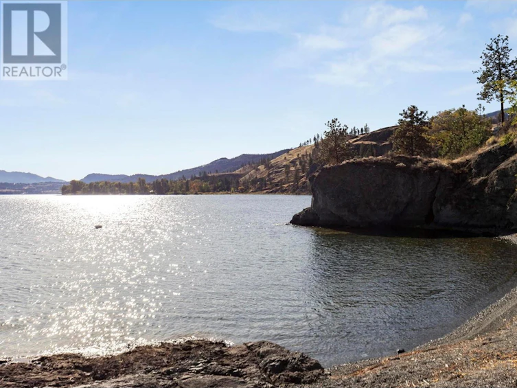 37 Traders Cove Road, West Kelowna, BC, V1Z 3S3 - 13