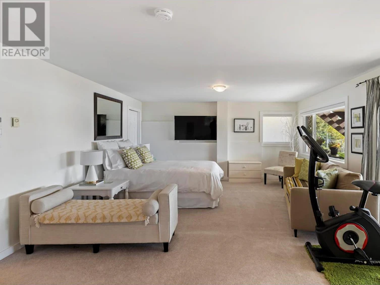 37 Traders Cove Road, West Kelowna, BC, V1Z 3S3 - 37
