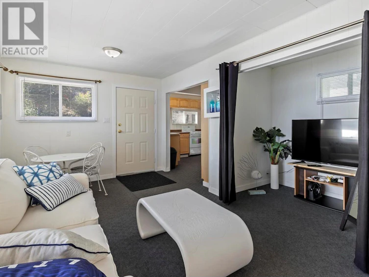37 Traders Cove Road, West Kelowna, BC, V1Z 3S3 - 48