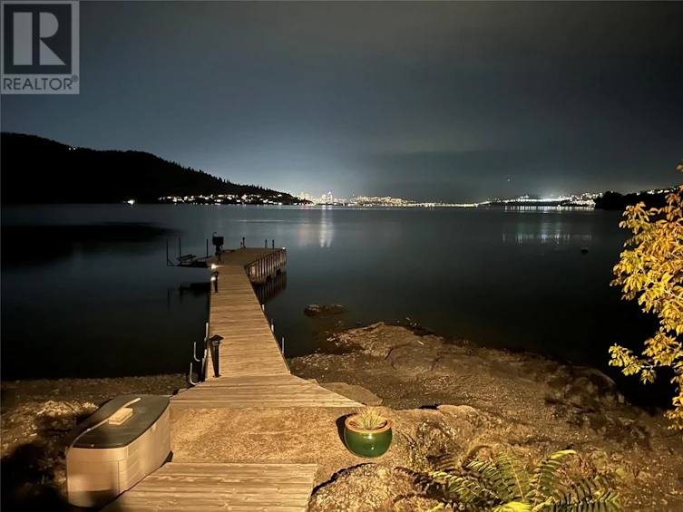 37 Traders Cove Road, West Kelowna, BC, V1Z 3S3 - 57