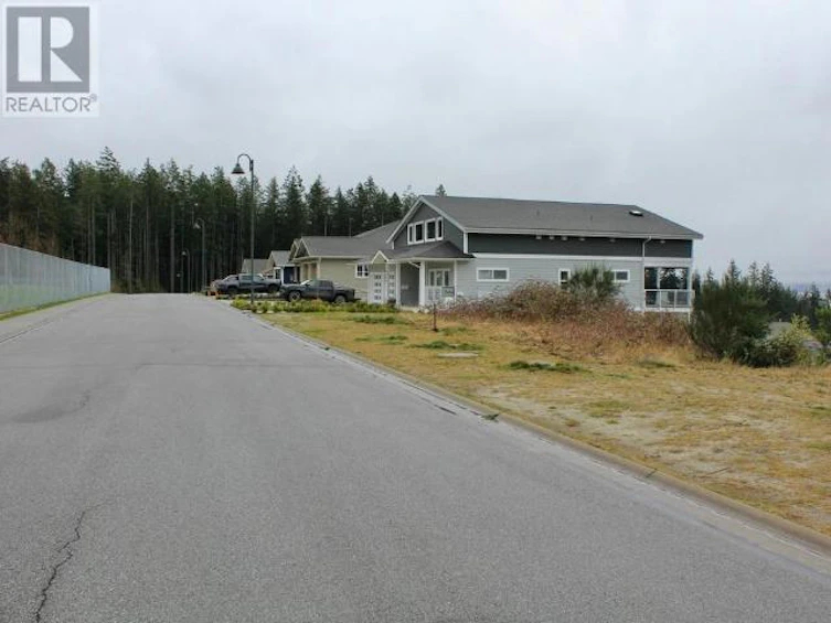 Lot-25 Hemlock Street, Powell River, BC - 5