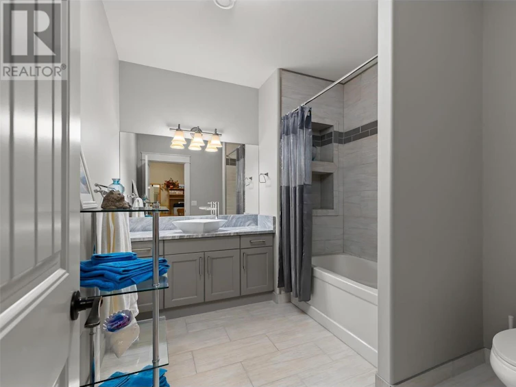 421 Audubon Court, Kelowna, BC, V1W 5K3 - 37