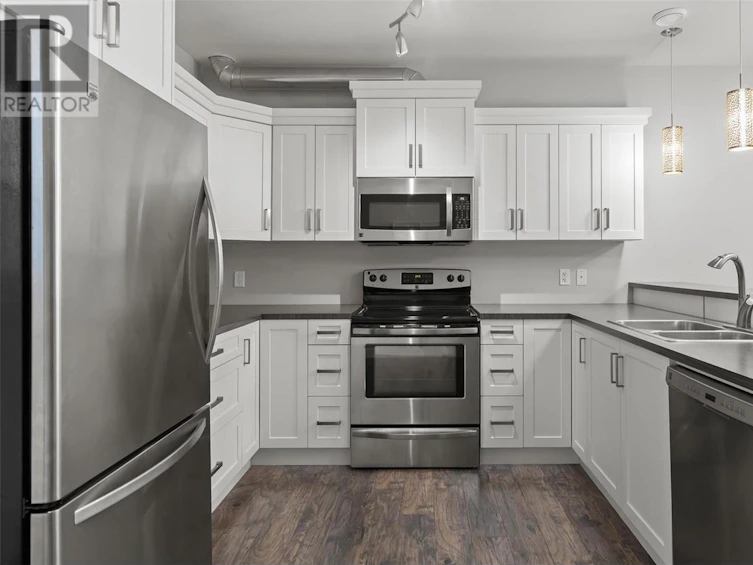 421 Audubon Court, Kelowna, BC, V1W 5K3 - 41