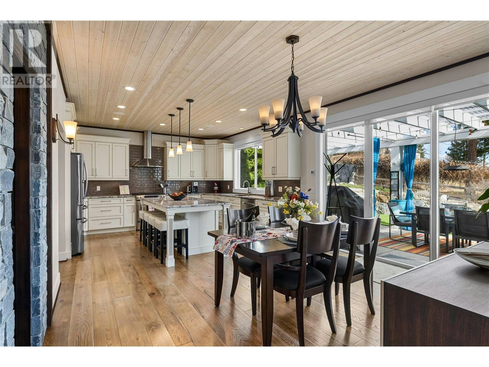 2333 Tallus Green Place, West Kelowna, BC, V4T 3K4 - 11