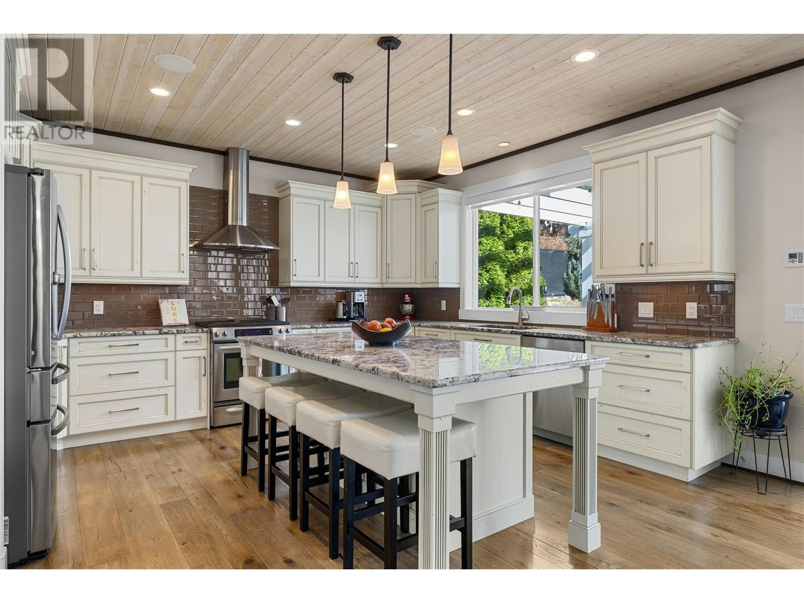 2333 Tallus Green Place, West Kelowna, BC, V4T 3K4 - 12