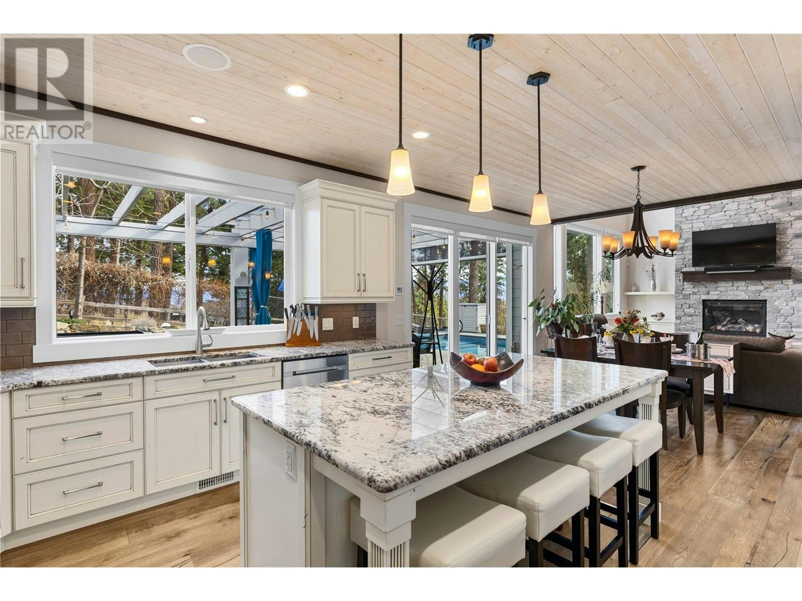 2333 Tallus Green Place, West Kelowna, BC, V4T 3K4 - 13