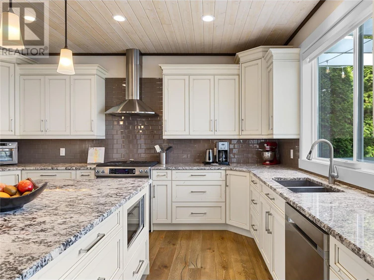 2333 Tallus Green Place, West Kelowna, BC, V4T 3K4 - 15