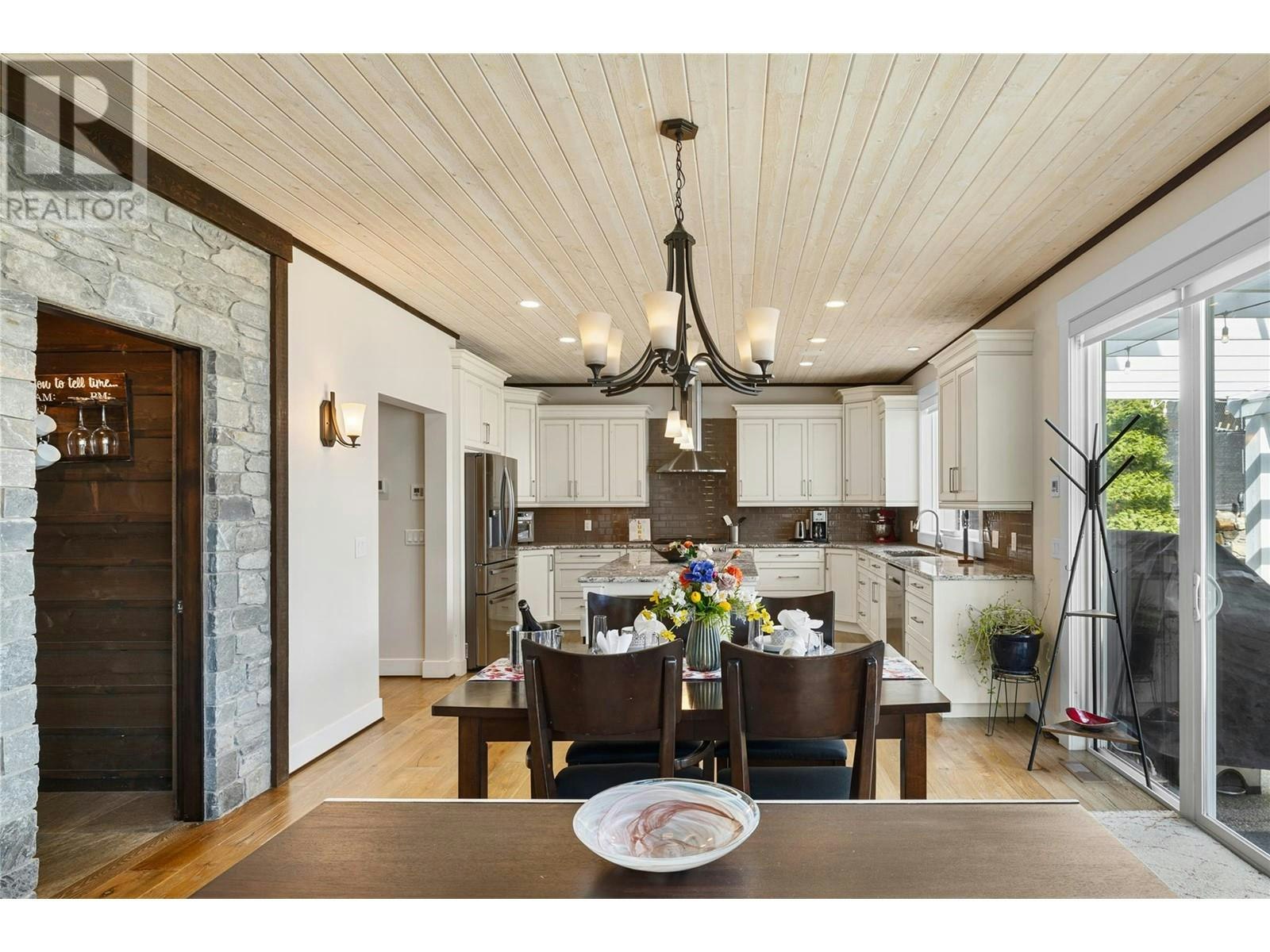 2333 Tallus Green Place, West Kelowna, BC, V4T 3K4 - 9