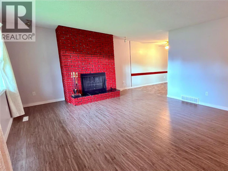 431 Hartland Avenue, Midway, BC, V0H 1M0 - 19