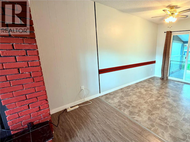 431 Hartland Avenue, Midway, BC, V0H 1M0 - 22