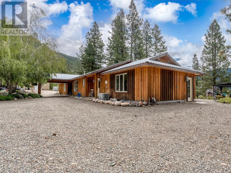 1084 Old Hedley Road, Princeton, BC, V0X 1W0 - 14