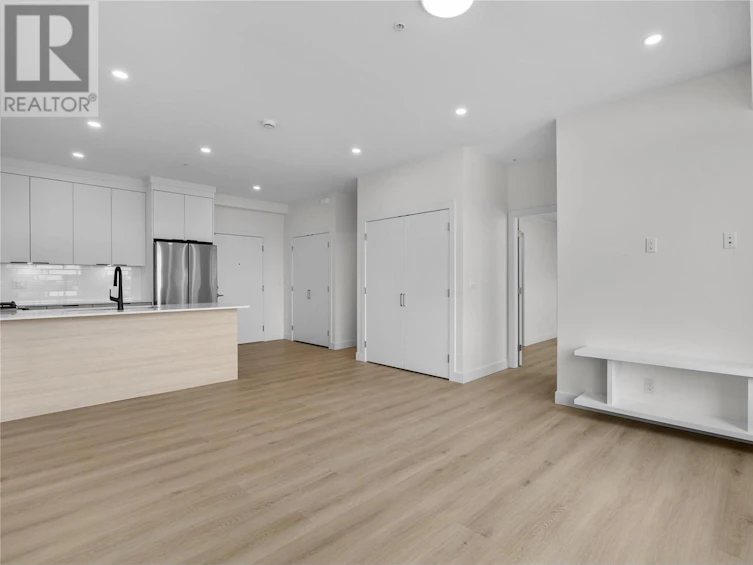 201-5300 Main Street, Kelowna, BC, V1W 0C1 - 14