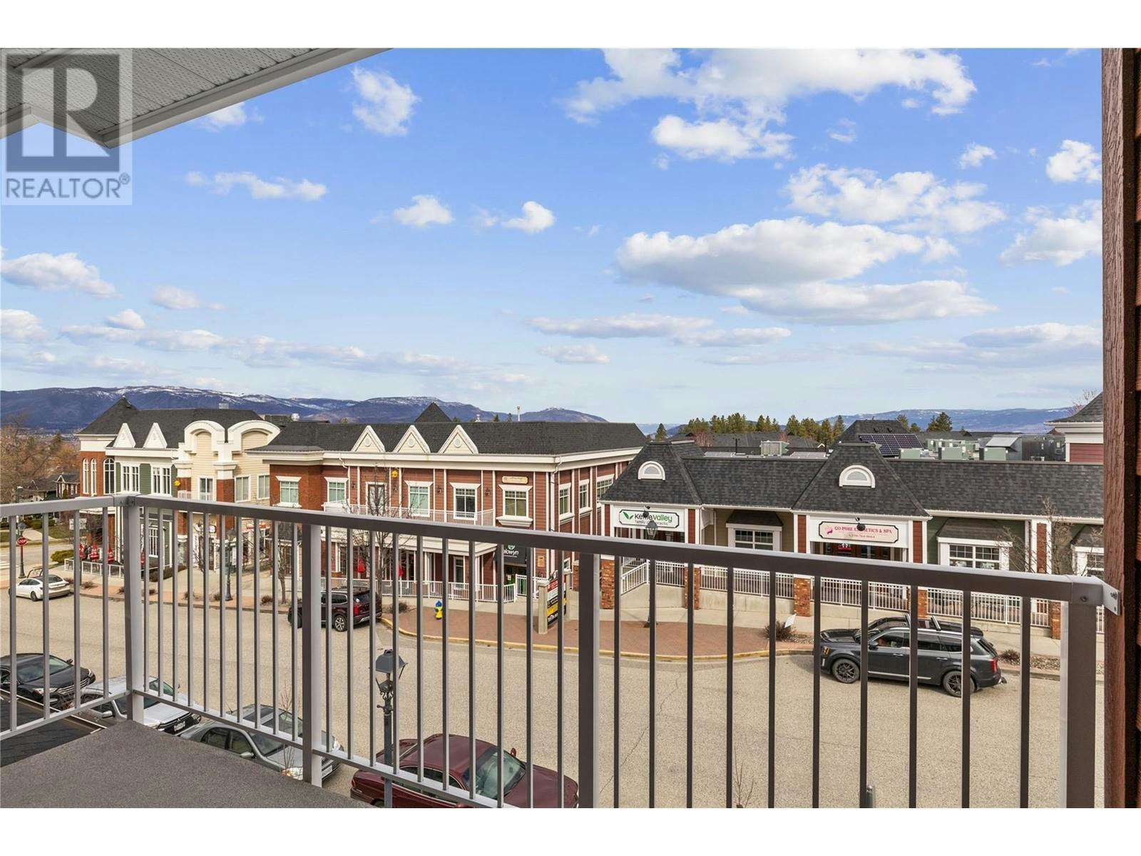 201-5300 Main Street, Kelowna, BC, V1W 0C1 - 17