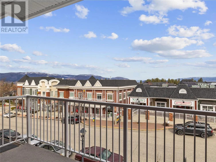 201-5300 Main Street, Kelowna, BC, V1W 0C1 - 17