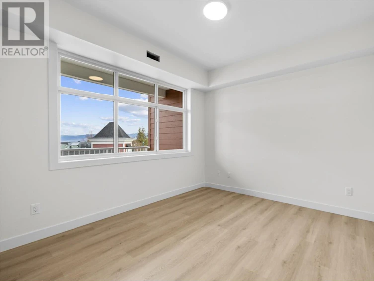 201-5300 Main Street, Kelowna, BC, V1W 0C1 - 19