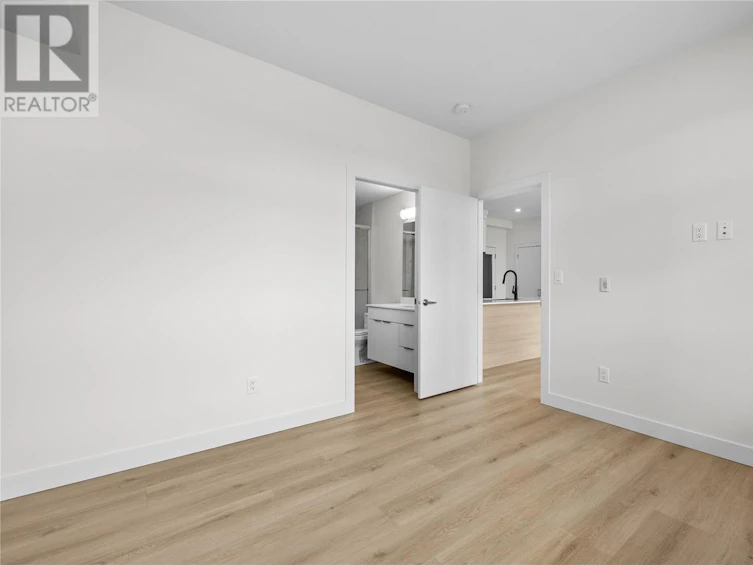 201-5300 Main Street, Kelowna, BC, V1W 0C1 - 20