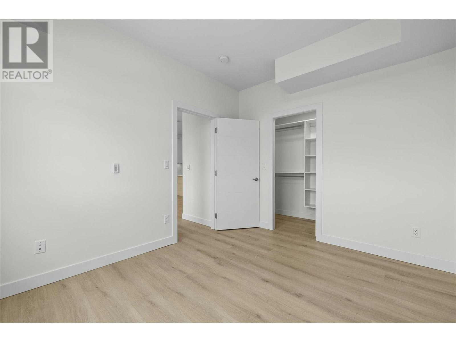 201-5300 Main Street, Kelowna, BC, V1W 0C1 - 24