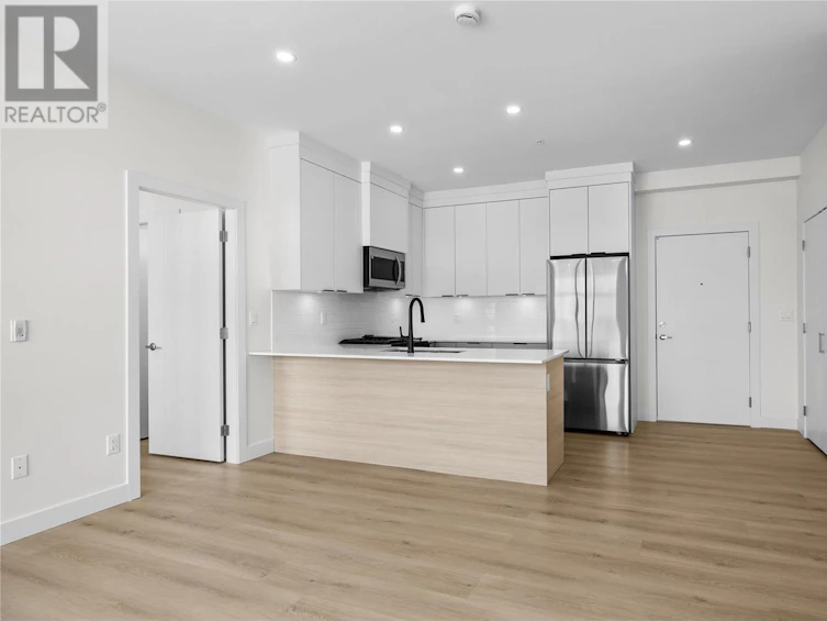 201-5300 Main Street, Kelowna, BC, V1W 0C1 - 8