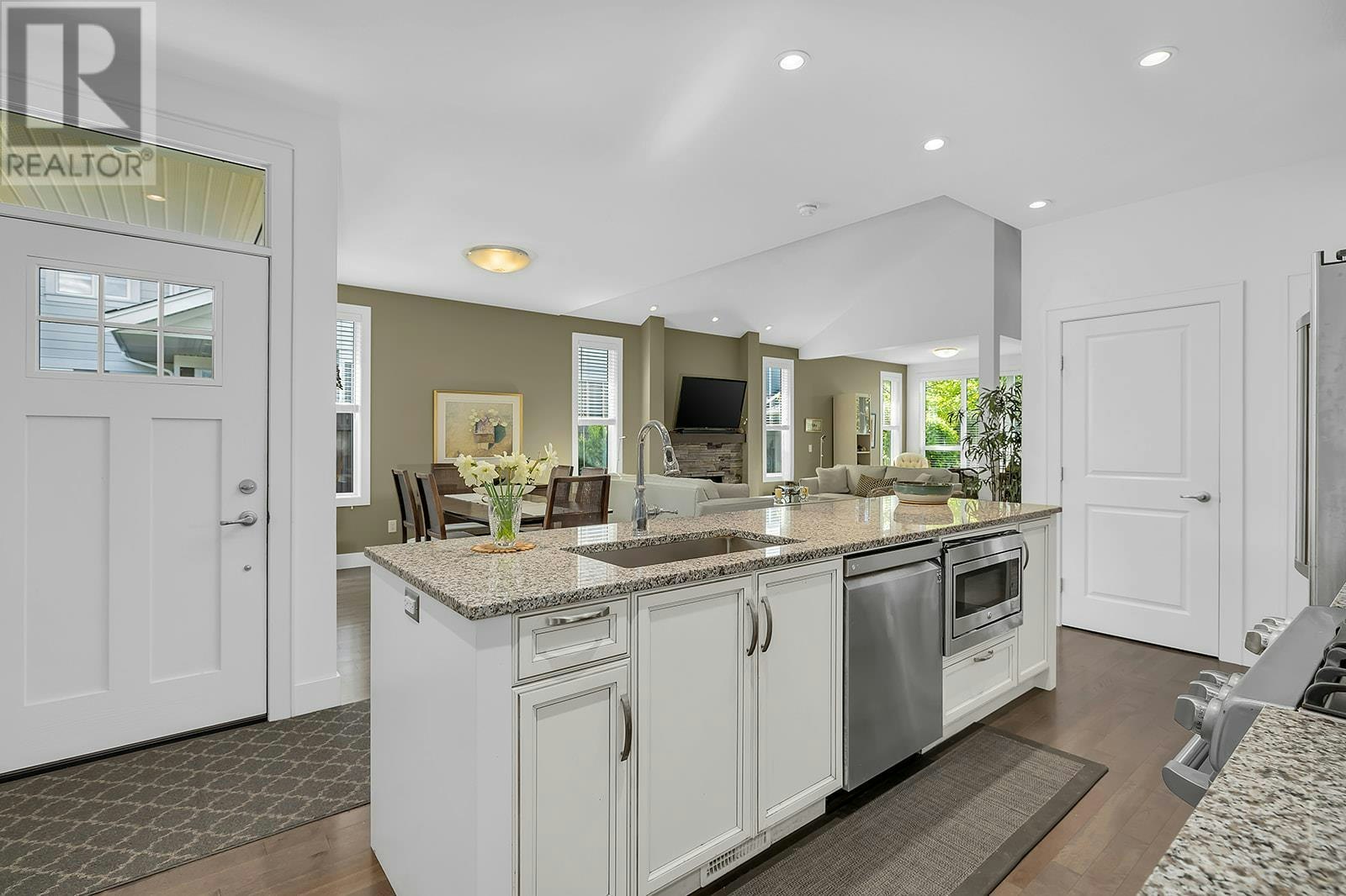54-1960 Klo Road, Kelowna, BC, V1W 5L2 - 18