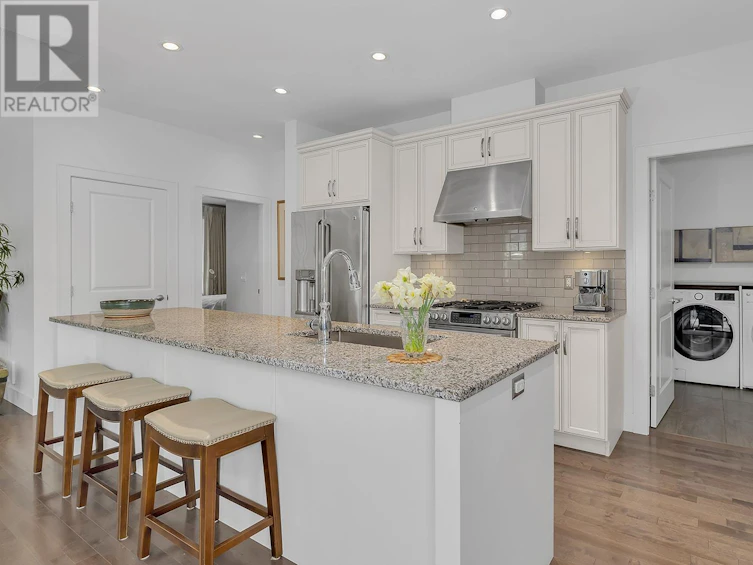 54-1960 Klo Road, Kelowna, BC, V1W 5L2 - 16