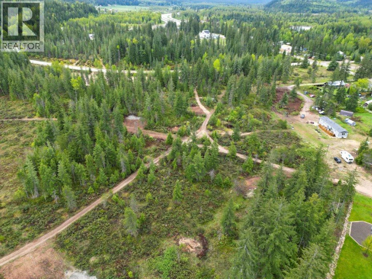 4103 Balsam Way, Malakwa, BC, V0E 2J0 - 31