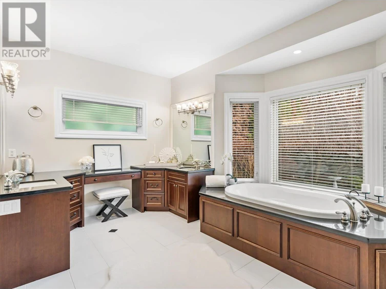 359 Uplands Drive, Kelowna, BC, V1W 4S6 - 37