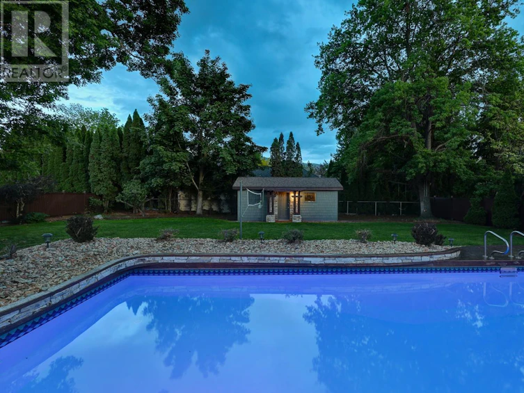 459 Farris Road, Kelowna, BC, V1W 1N1 - 58