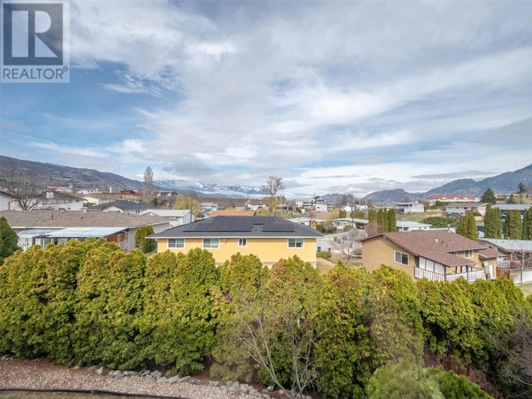 202B-8006 Vedette Drive, Osoyoos, BC, V0H 1V2 - 2