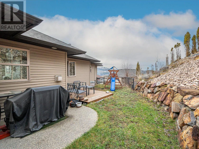 1011 Mt. Ida Drive, Vernon, BC, V1B 4A7 - 38