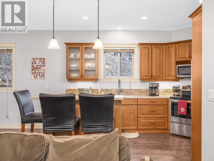 1011 Mt. Ida Drive, Vernon, BC, V1B 4A7 - 8