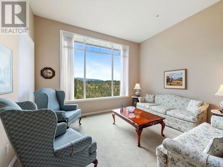 8-3800 Gallaghers Pinnacle Way, Kelowna, BC, V1W 3Z8 - 8