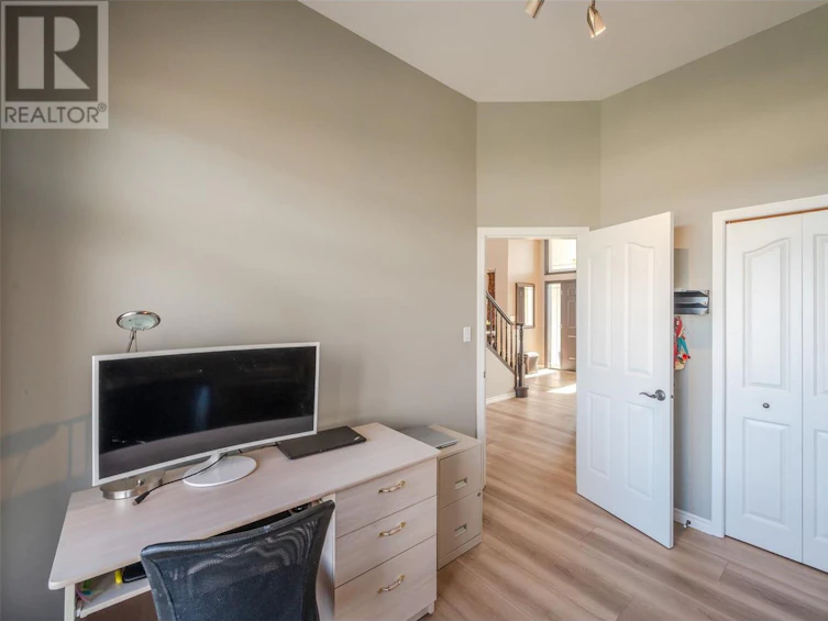 143 Westview Drive, Penticton, BC, V2A 7V9 - 44