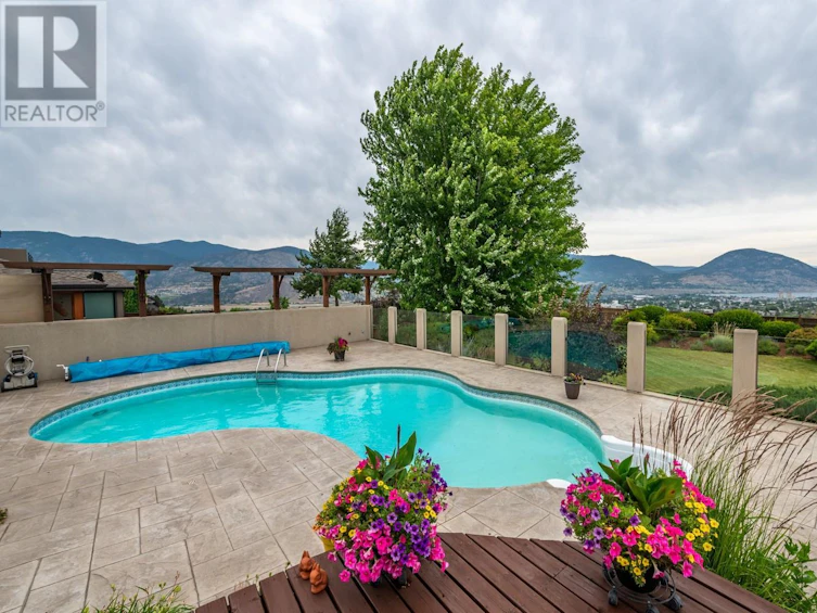 143 Westview Drive, Penticton, BC, V2A 7V9 - 9