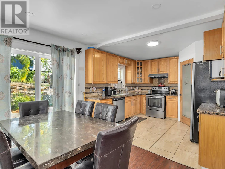 5463 Sumac Street, Oliver, BC, V0H 1T1 - 32