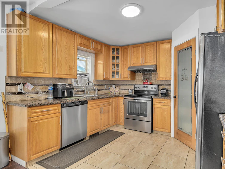 5463 Sumac Street, Oliver, BC, V0H 1T1 - 33