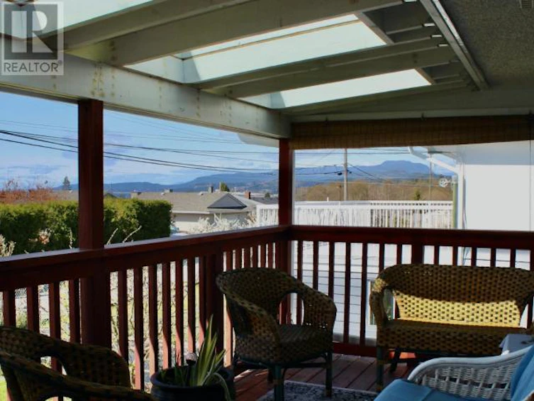 4007 Joyce Avenue, Powell River, BC, V8A 2Z4 - 27