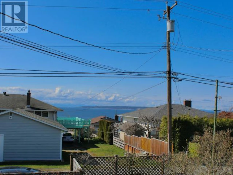 4007 Joyce Avenue, Powell River, BC, V8A 2Z4 - 35