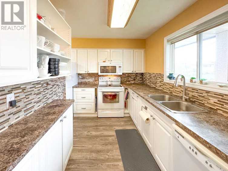 15 Santa Rosa Place, Osoyoos, BC, V0H 1V2 - 6