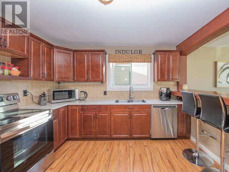 4505 16 Street, Vernon, BC, V1T 3Y2 - 12