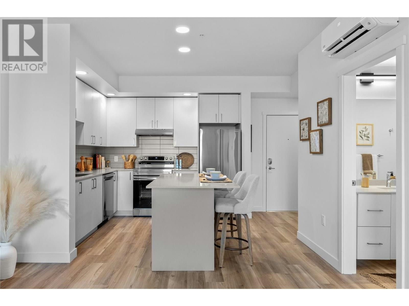 209-1111 Frost Road, Kelowna, BC, V1W 0G8 - 5