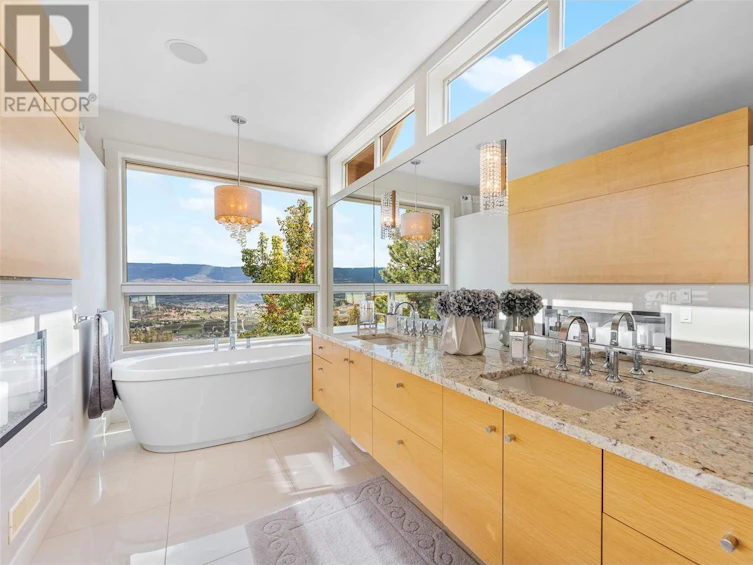 129 Ledge Rock Court, Kelowna, BC, V1V 3A2 - 30