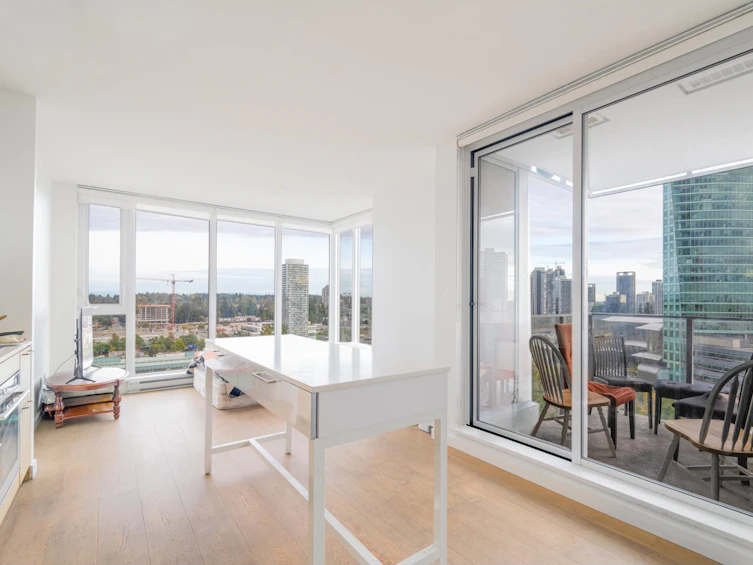 1512-13438 Central, Surrey, BC, V3T 0N2 - 4