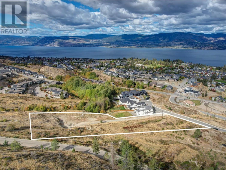 602 Trumpeter Road, Kelowna, BC, V1W 4L6 - 3