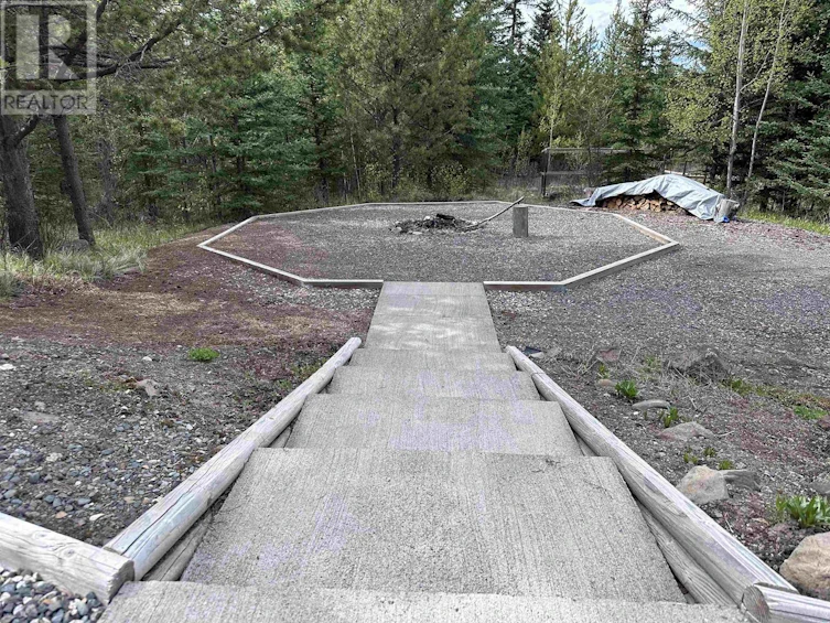 6099 Lone Butte Horse Lake Road, Lone Butte, BC, V0K 1X3 - 10