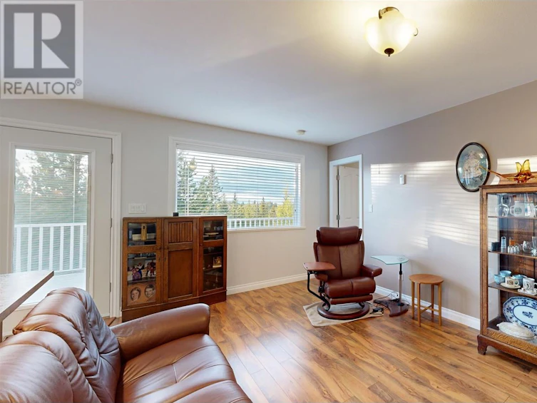 6099 Lone Butte Horse Lake Road, Lone Butte, BC, V0K 1X3 - 20
