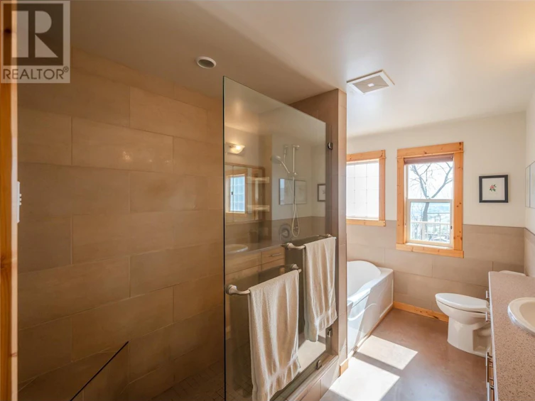 586 Wilson Mountain Road, Oliver, BC, V0H 1T5 - 36