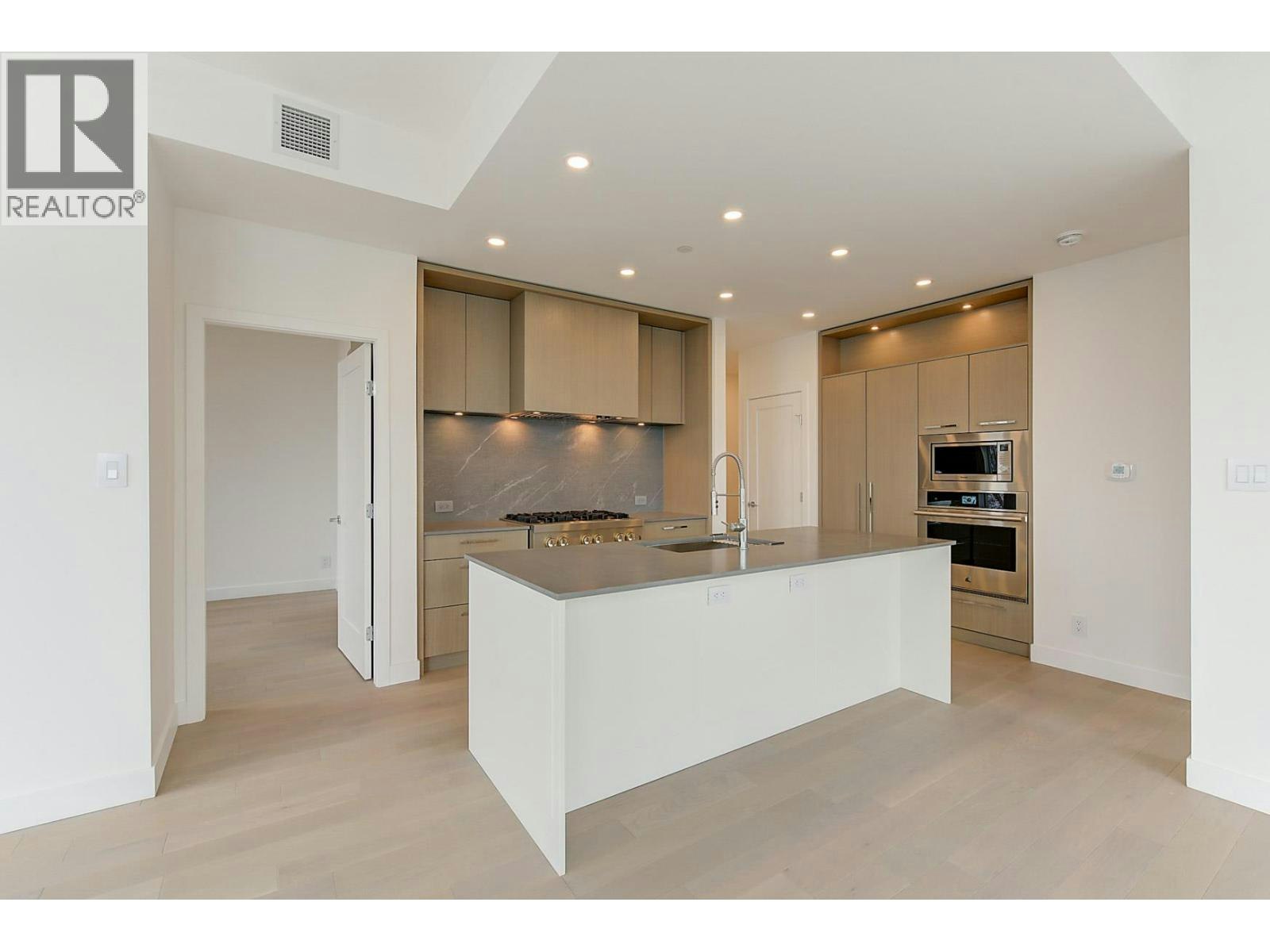 507-3409 Lakeshore Road, Kelowna, BC, V1W 3S9 - 13