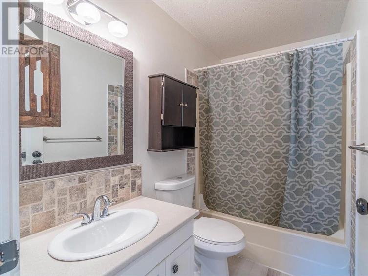 4270 Spurraway Road, Kamloops, BC, V2H 1L2 - 20
