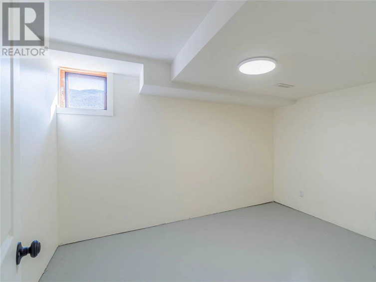 4270 Spurraway Road, Kamloops, BC, V2H 1L2 - 26