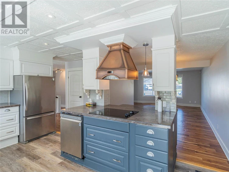 4270 Spurraway Road, Kamloops, BC, V2H 1L2 - 4
